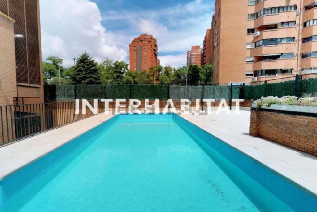Apartamento Cozy designer apart / Acogedor apartamento de diseño ● WiFi - Jacuzzi - A/C SteamSauna Madrid Exterior foto