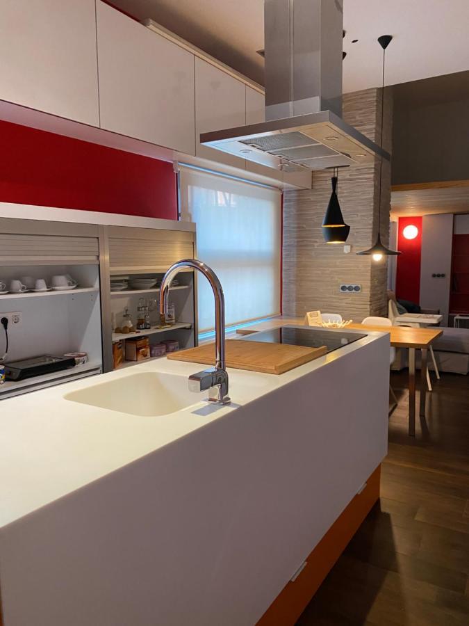 Apartamento Cozy designer apart / Acogedor apartamento de diseño ● WiFi - Jacuzzi - A/C SteamSauna Madrid Exterior foto